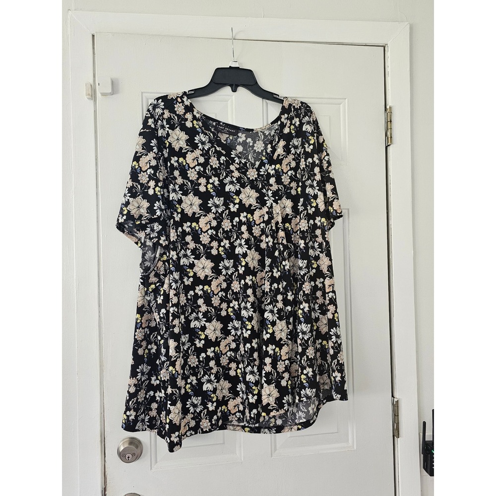 Lane Bryant Tunic Top Womens 38/40 Black Floral Excellent Short Sleeve V-Neck